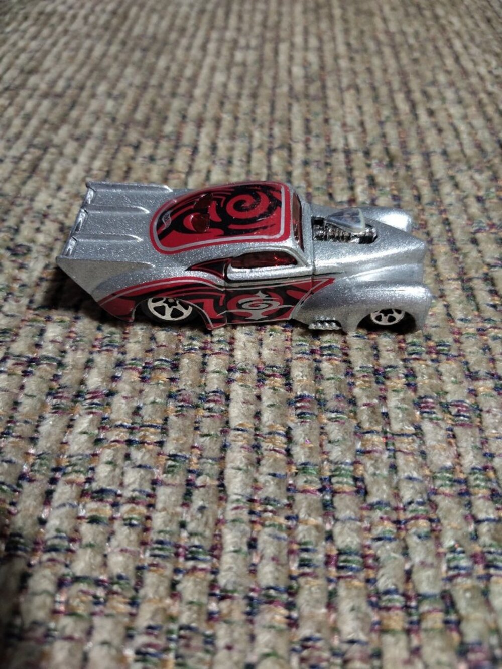 Hot Wheels Diecast Vehicle '41 Willy's Malaysia Silver